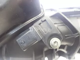 11617811909 Коллектор впускной BMW 5 F10/F11/GT F07 Арт AM95763103, вид 3