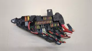 690660105 Блок предохранителей BMW 5 E60/E61 Арт 20407659, вид 1