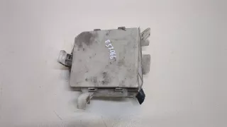 284B7AX61A,284B8BC40A Блок предохранителей Nissan Note E11 Арт 20414655, вид 1