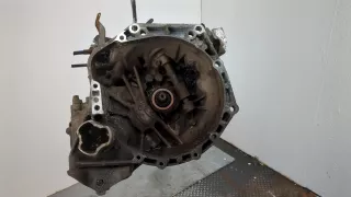 3030052460 КПП механическая (МКПП) 5-ступенчатая Toyota Yaris 2 Арт 20412558