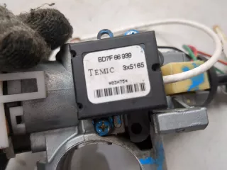 BD7F66939 Замок зажигания Mazda 323 BA Арт 20406510, вид 2