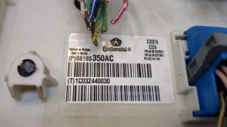68193350ac Блок бортовой сети Jeep Grand Cherokee IV (WK2) Арт 20409377, вид 2