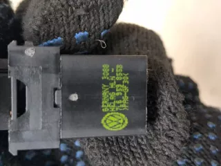 7L6959855B Кнопка стеклоподъемника заднего правого  Volkswagen Tiguan 1 Арт 8759337, вид 3