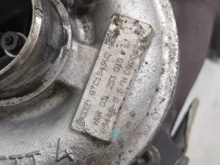 Патрубок турбины Audi A3 8P 2011г.  - Фото 2