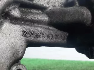 A6421800010,6421800010 Корпус масляного фильтра Mercedes R W251 Арт 00280864, вид 6