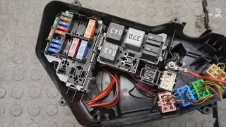 7L0907295J Блок предохранителей Audi Q7 4L Арт 20286794, вид 2