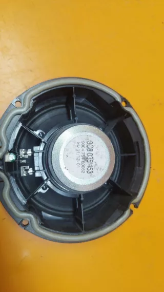 3C8035453  Динамик Volkswagen Passat B7 Арт 01018067, вид 3