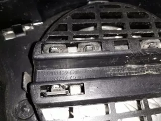 31408429 Решетка радиатора Volvo XC90 2 Арт e1449251, вид 4