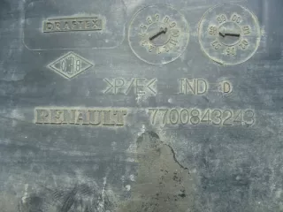 7700836300 Радиатор (основной) Renault Clio 2 Арт e1808507, вид 2