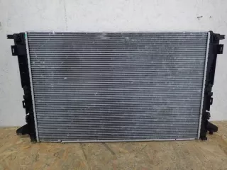 8W0121251AB 8W0121251N 8W0121251H Радиатор (основной) Audi A4 B9 Арт e4828766, вид 1