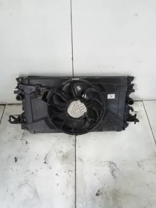 427460812 Радиатор (основной) Opel Astra K Арт e5521357, вид 2