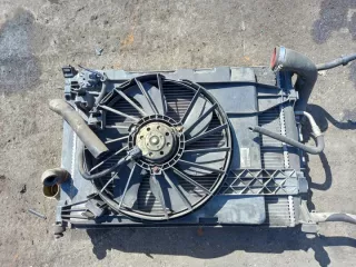 8200115540F 7711368041 Радиатор (основной) Renault Scenic 2 Арт e6825340, вид 2