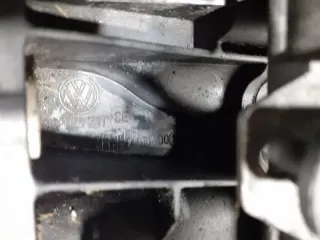 036129711CE Коллектор впускной Volkswagen Golf 4 Арт e7201730, вид 2