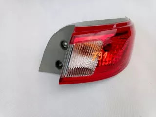  Фонарь задний правый Mitsubishi Colt 6 Арт e7483393, вид 3