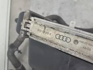 8E0121212K Радиатор (основной) Audi A4 B7 Арт e7720617, вид 4