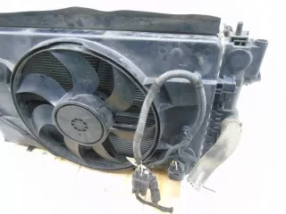 13312812 13377763 13360890 Радиатор (основной) Opel Zafira C Арт e9496322, вид 3