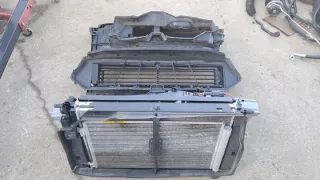 214819674R, 214109798R, 255507326R, 70565154 144607323R 921004575R 214109860R 214811276R Радиатор (основной) Renault Scenic 4 Арт e9520152, вид 1