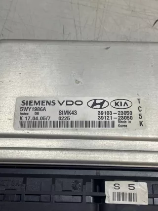 39103-23050 39121-23050 5WY1986A Блок управления двигателем Kia Sportage 2 Арт e9644296, вид 3