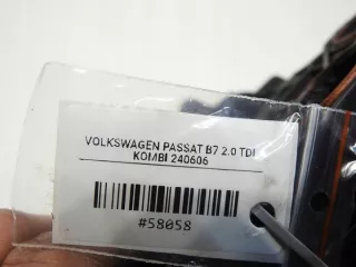 03L129711AM Коллектор впускной Volkswagen Passat B7 Арт e9793387, вид 4