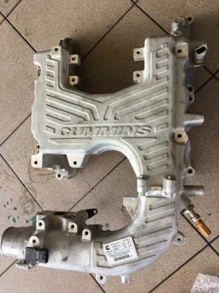 81033557 12784563 Коллектор впускной Nissan Titan Арт e10520584, вид 1