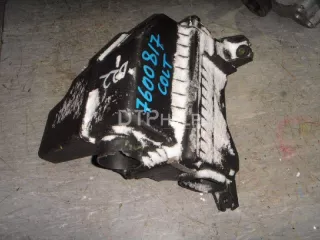  Корпус воздушного фильтра Mitsubishi Colt 6 Арт AM7600817, вид 1