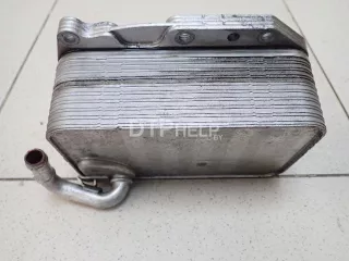 059117015K Радиатор масляный Volkswagen Amarok Арт AM95769481, вид 2