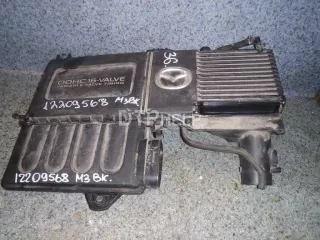  Корпус воздушного фильтра Mazda 3 BK Арт AM12209568, вид 1