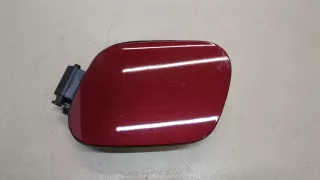 22799917 Лючок бензобака красный Buick Encore GX Арт 20423569, вид 1