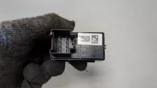 84537015 Кнопка стеклоподъемника заднего правого  Cadillac Escalade 4 Арт 20420694, вид 3