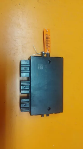 7N0907383  Блок согласования фаркопа Volkswagen Passat B7 Арт 01017994, вид 1