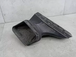 8R0129739A Воздухозаборник Audi Q5 1 Арт 536-62