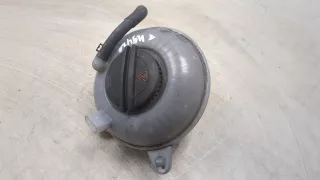 5Q0121407M Расширительный бачок Audi A3 8V Арт 20257652, вид 1