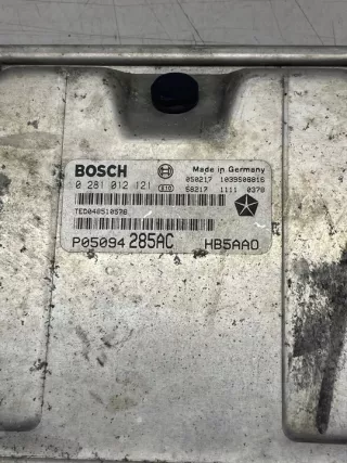 P05094285AC Блок управления двигателем Chrysler Voyager 4 Арт e10039249, вид 3