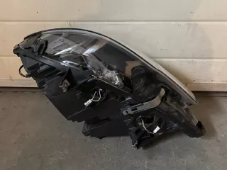 7199614 Фара правая BMW 5 F10/F11/GT F07 Арт e10646320, вид 4