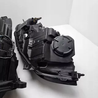 GX63-13W030-EH GX63-13W029-EJ Фара левая Jaguar F-Pace Арт e10655548, вид 6