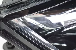 6V1941016F Фара правая Skoda Fabia 3 Арт e10670634, вид 3