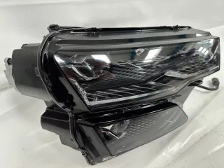 57B941036 Фара правая Skoda Karoq Арт e10671330, вид 3