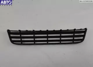 3C0853677 Решетка (заглушка) в бампер Volkswagen Passat B6 Арт 55106512, вид 2