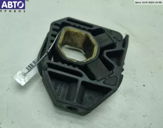 1k0121367d Кронштейн радиатора Skoda Fabia 2 Арт 55096638