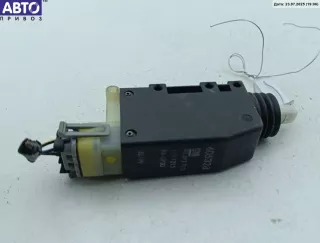 90493702 Активатор (привод) замка двери передней правой Opel Omega B Арт 54932991, вид 2