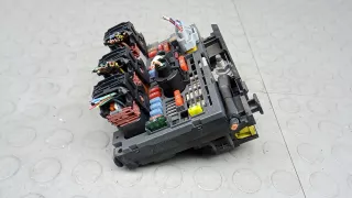 9666700080 Блок предохранителей Citroen C4 Grand Picasso 1 Арт 5EP23M101_A132892, вид 2