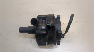 13579713 Насос антифриза (помпа) Chevrolet Volt Арт 20439397, вид 2