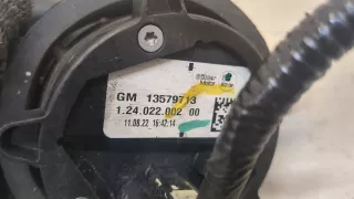 13579713 Насос антифриза (помпа) Chevrolet Volt Арт 20439397, вид 3