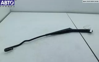 Щеткодержатель (поводок стеклоочистителя) передний Volkswagen Transporter T4 1997г. 701955409A - Фото 2