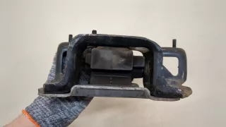 1802599,C1B17M121BA Подушка двигателя Ford Fiesta 6 Арт 20441334, вид 4