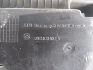 03C103925N Декоративная крышка двигателя Volkswagen Golf 5 Арт e5991992, вид 4