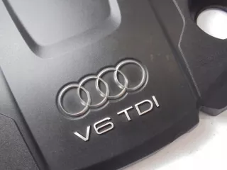 059103925CG Декоративная крышка двигателя Audi A4 B9 Арт e8217075, вид 4