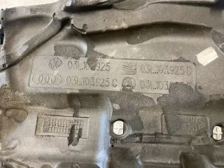 03L103925D Декоративная крышка двигателя Volkswagen Passat B6 Арт e8412896, вид 6