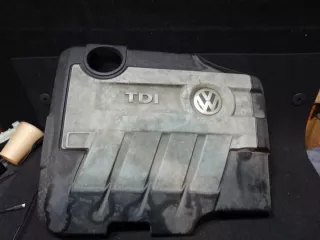 03L103925AM Декоративная крышка двигателя Volkswagen Passat B6 Арт e8932335, вид 1