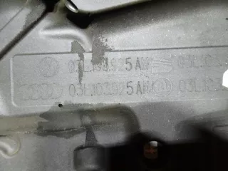 03L103925AM Декоративная крышка двигателя Volkswagen Passat B6 Арт e8932335, вид 2